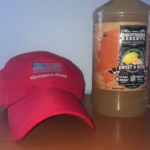 Vineyard vines USA hat